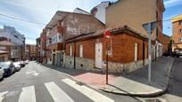 Exterior view of Single-family semi-detached for sale in León Capital 