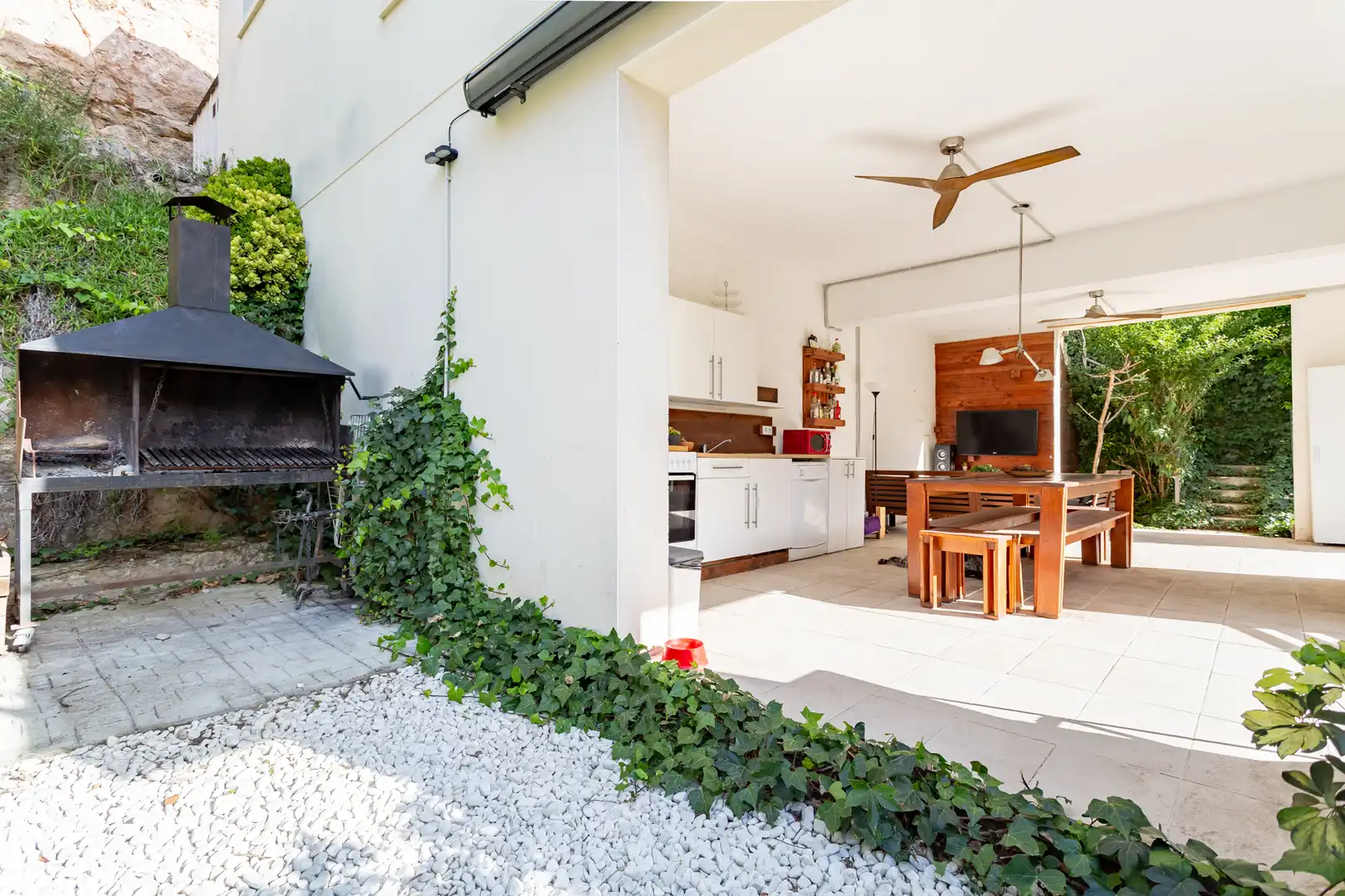Jardín de Casa o chalet en venta en Vallirana con Aire acondicionado, Calefacción y Jardín privado