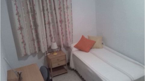 Foto 5 de Piso de alquiler en El Torrejón - El Cerezo, Sevilla Capital