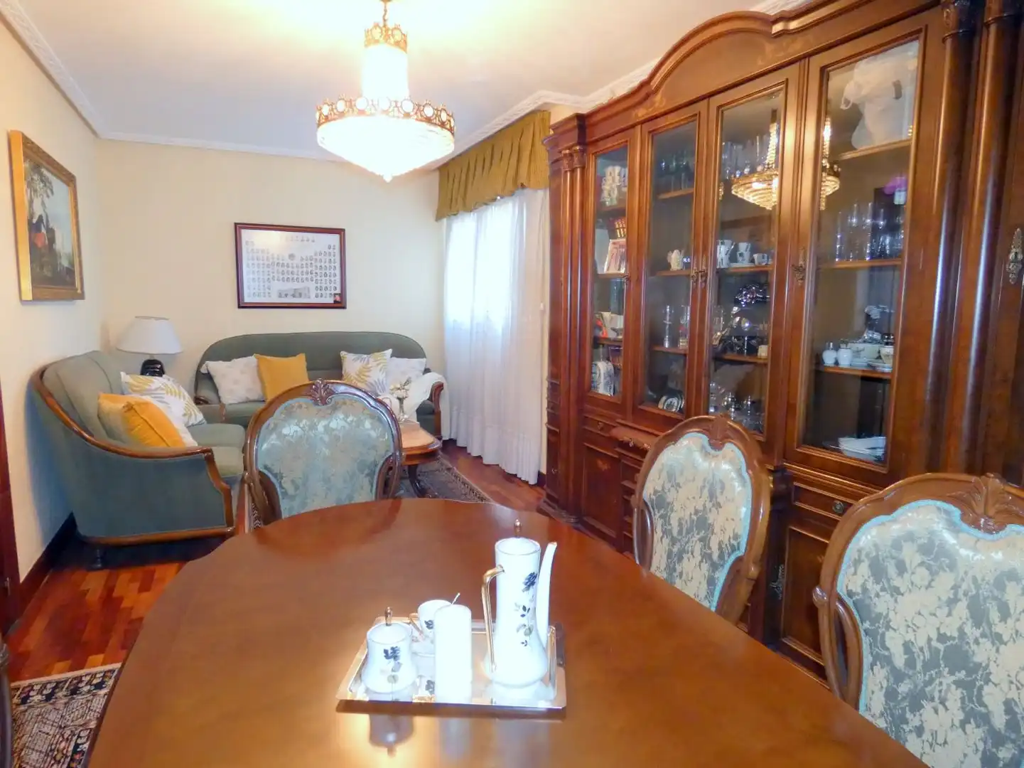 Flat for sale in Karmelo Kalea, Santutxu - Basarrate