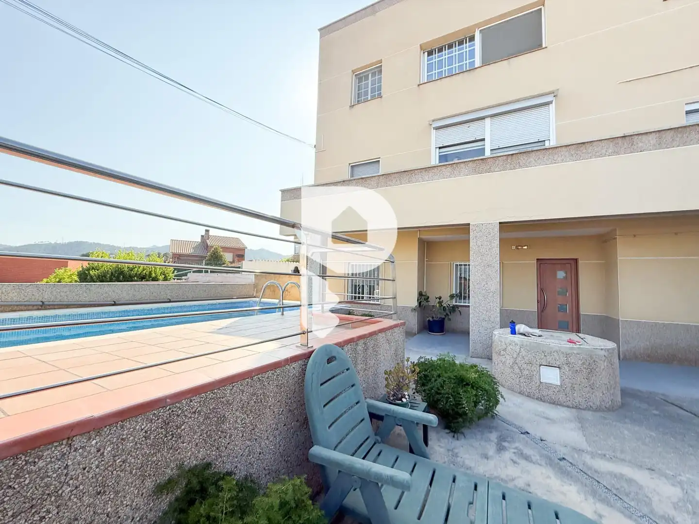 Exterior view of Houses for sale in Sant Vicenç Dels Horts  with Air Conditioner, Heating and Private garden
