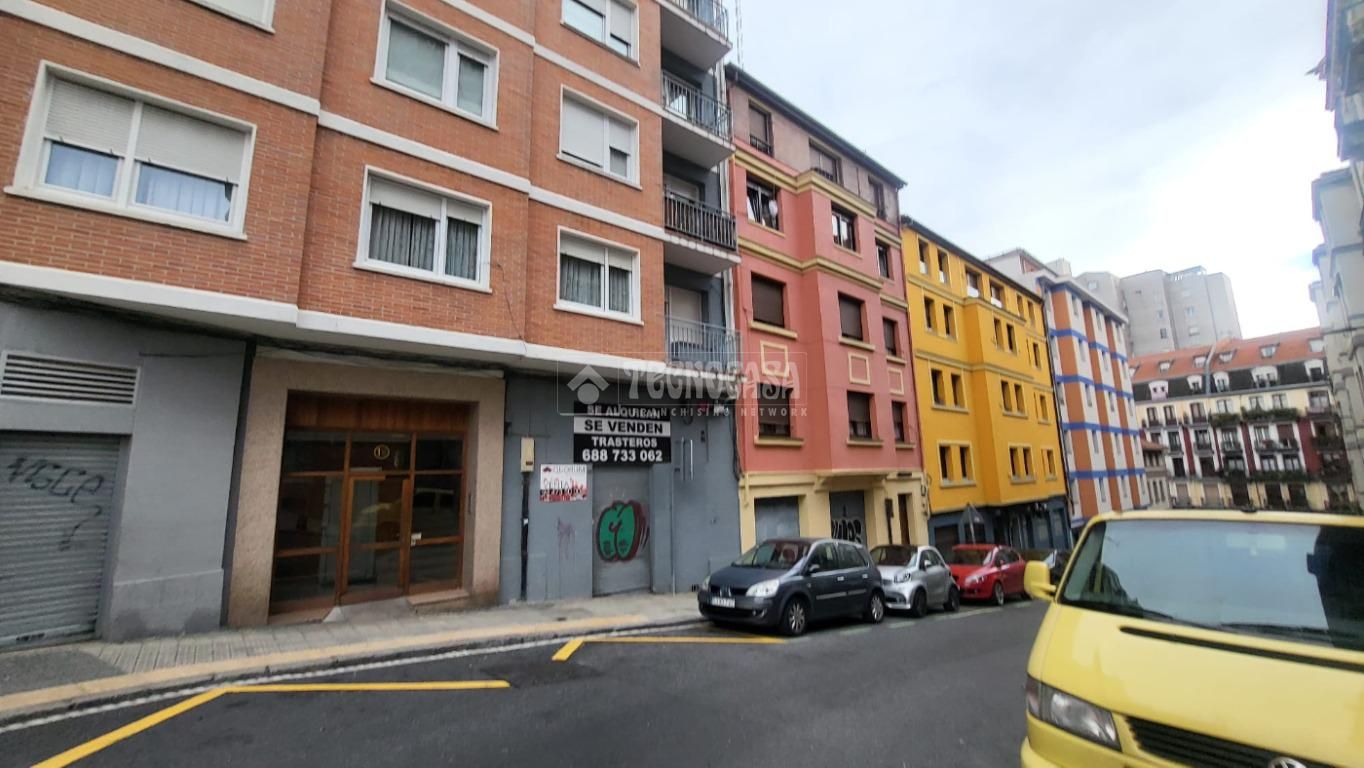 Exterior view of Box room for sale in Bilbao 