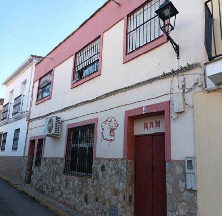 Vista exterior de Casa o xalet en venda en Valencia de las Torres