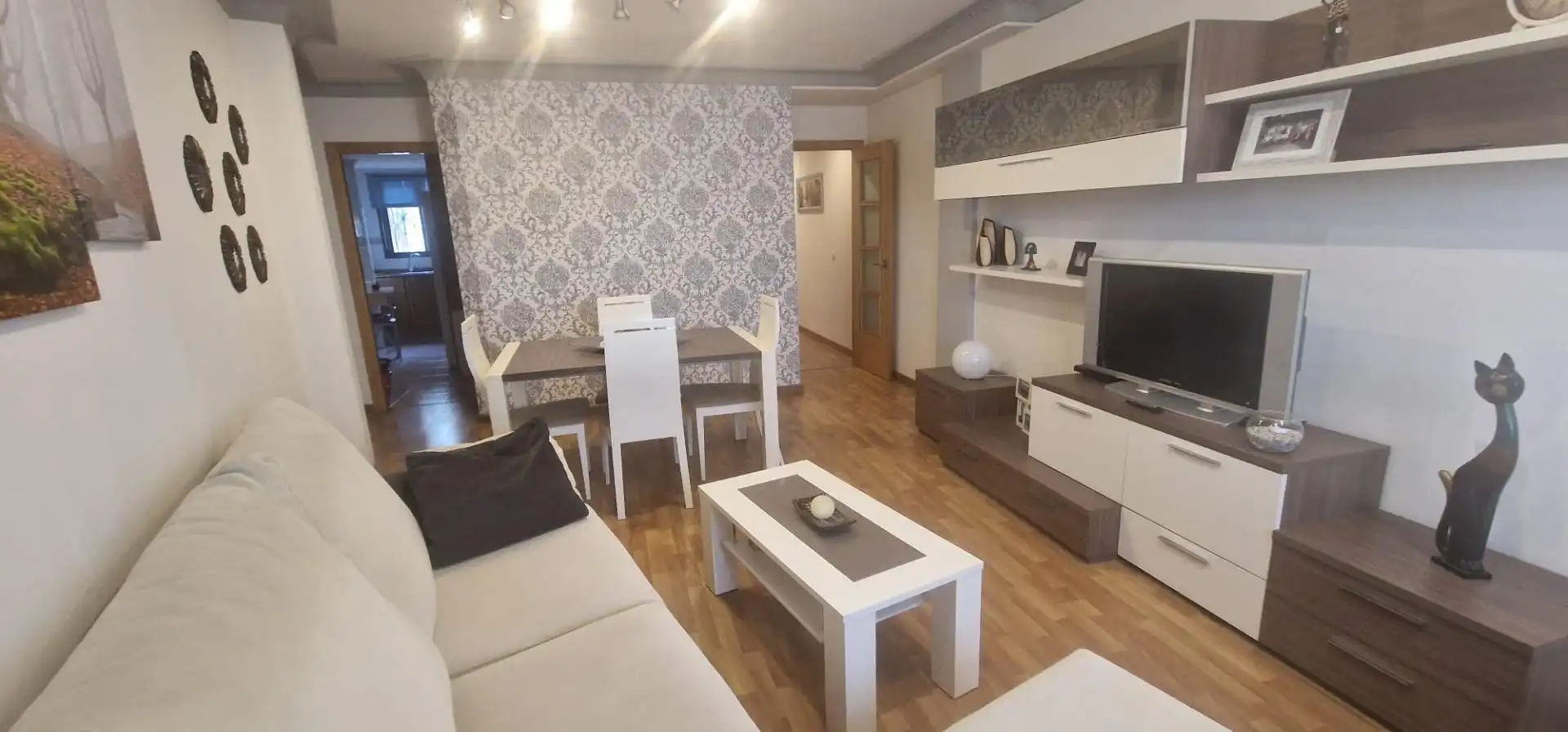 Wohnzimmer von Erdgeschoss zum Verkauf in Xirivella mit Klimaanlage, Terrasse und Abstellraum