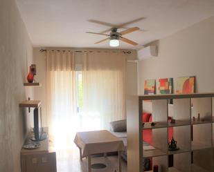 Living room of Flat to rent in  Sevilla Capital  with Air Conditioner, Heating and Terrace