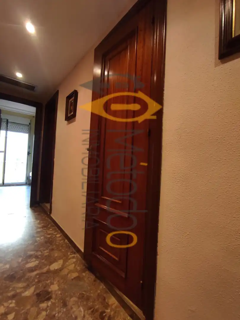 Flat for sale in Sevilla  with Air Conditioner, Terrace and Balcony