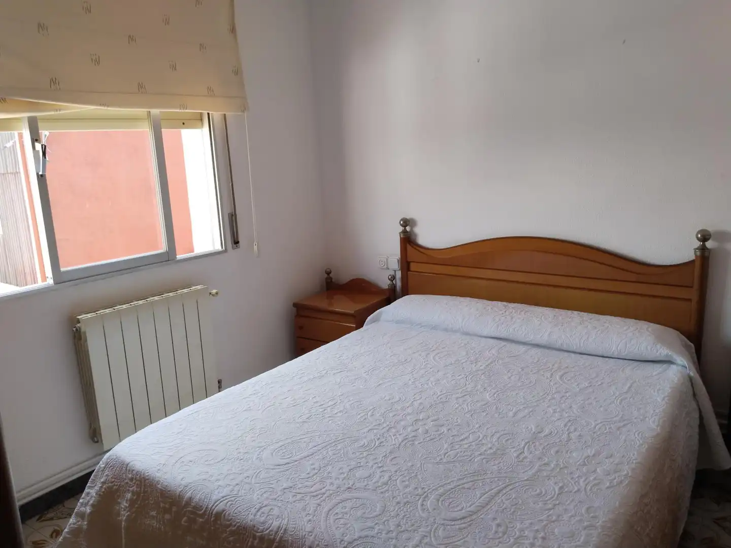 Habitación de Piso en venta en Barcelona con Calefacción y Balcón