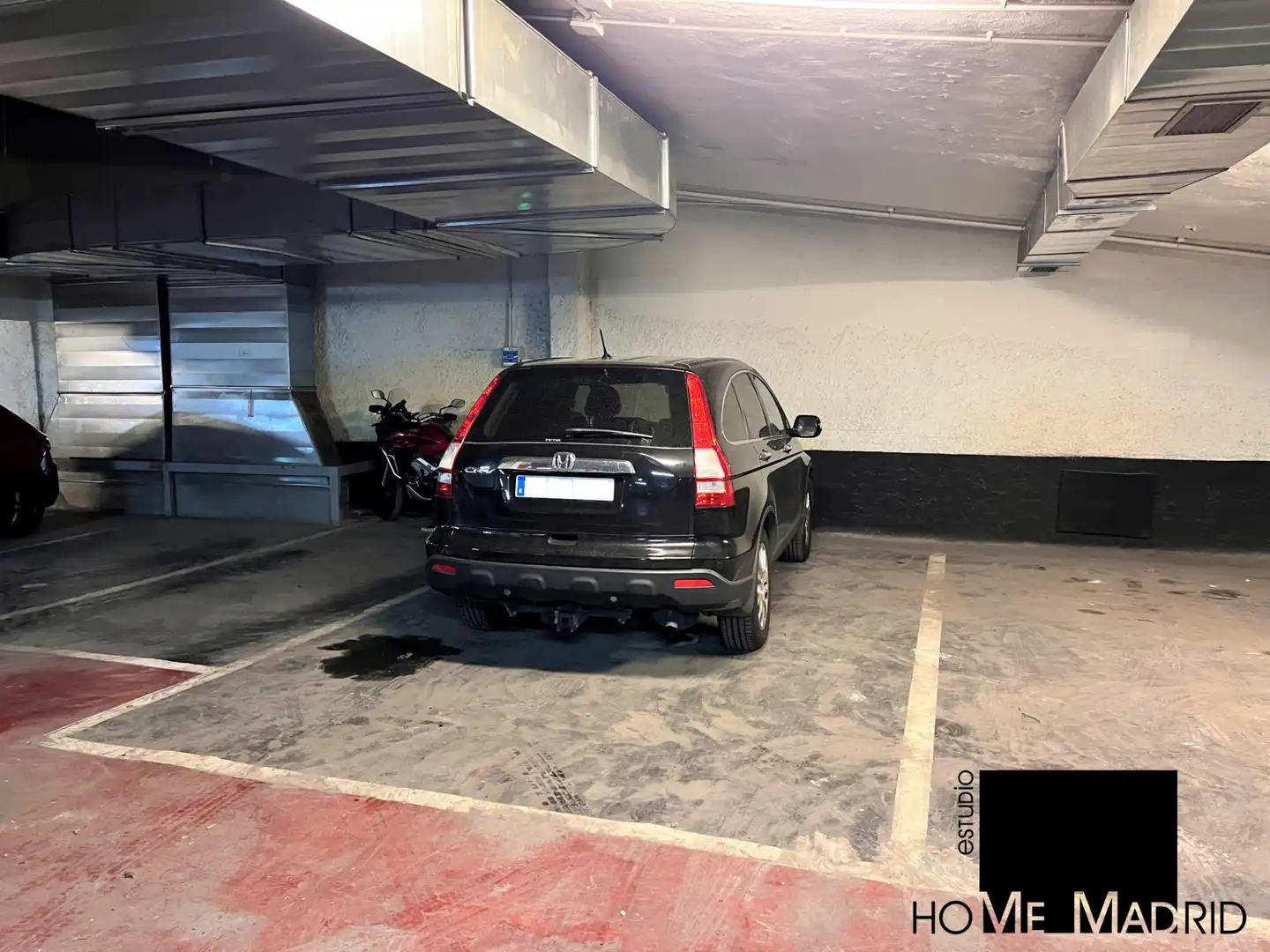 Einzelparkplatz mit Aufzug zum Verkauf in Calle de la Infanta Mercedes, imagen 4