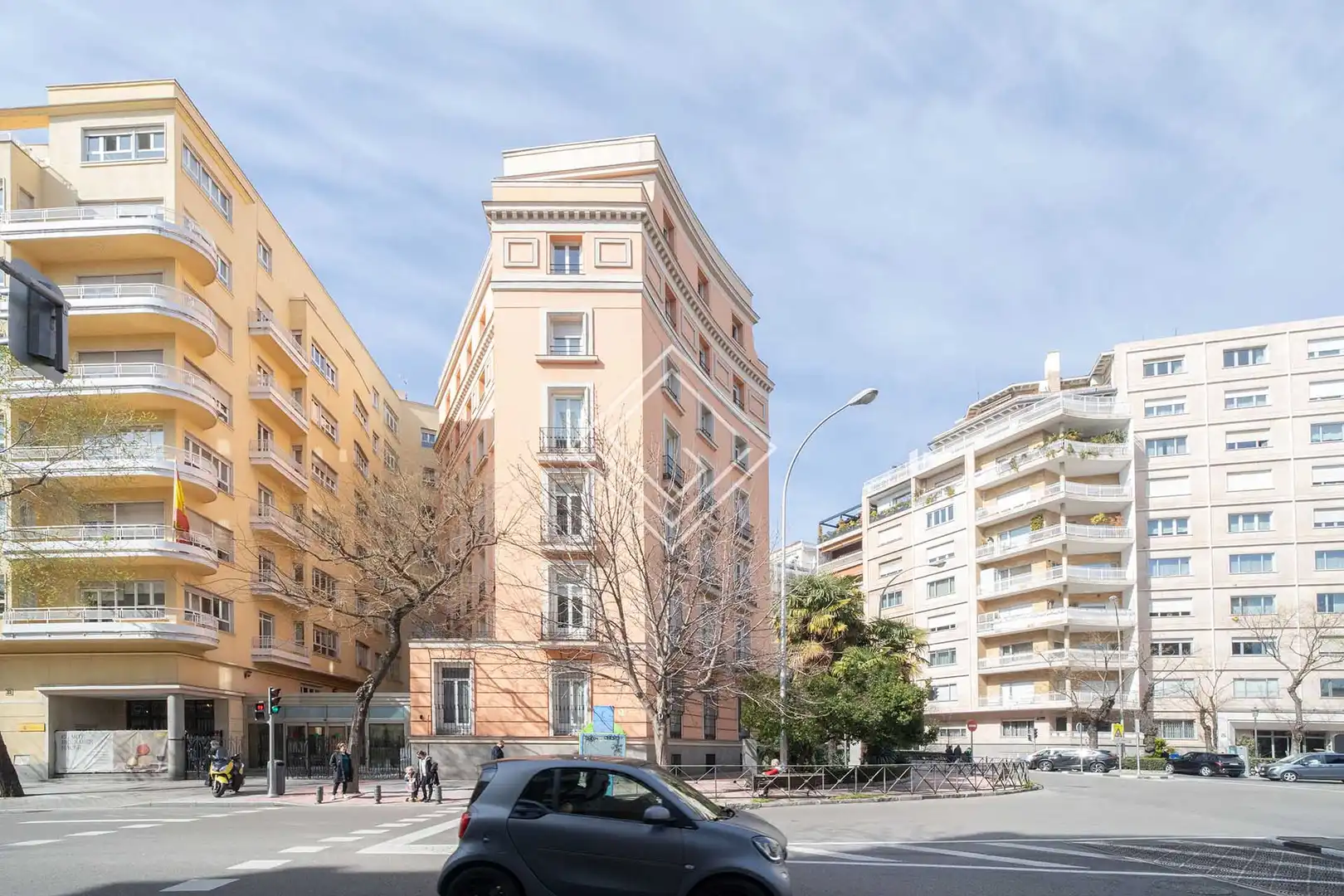 Außenansicht von Wohnung zur Miete in Madrid mit Klimaanlage, Heizung und Haustiere erlaubt