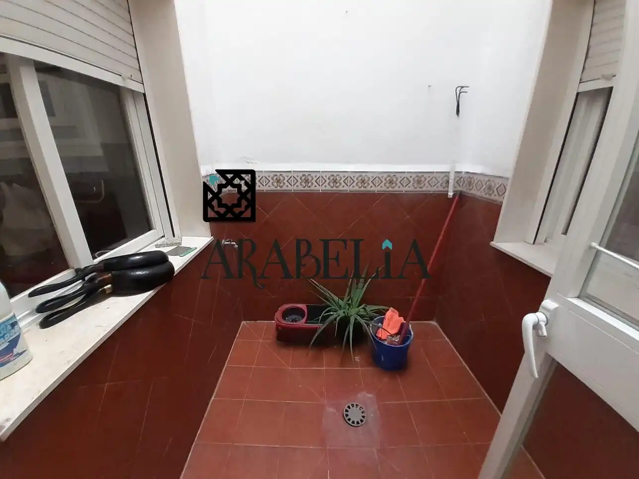 Bany de Casa o xalet en venda en Córdoba amb Aire condicionat, Calefacció i Terrassa