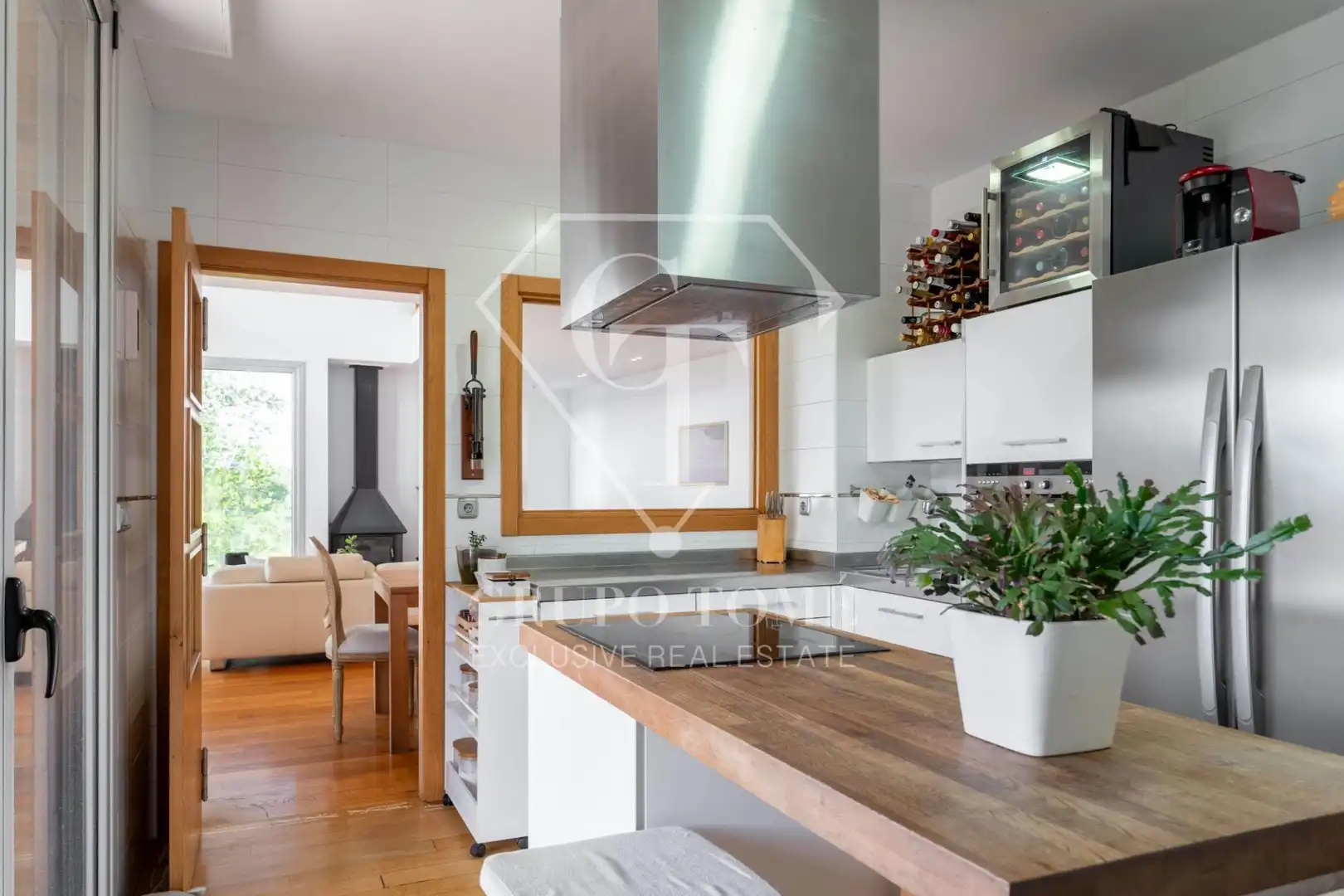 Küche von Einfamilien-Reihenhaus zum Verkauf in Donostia - San Sebastián  mit Heizung, Privatgarten und Terrasse