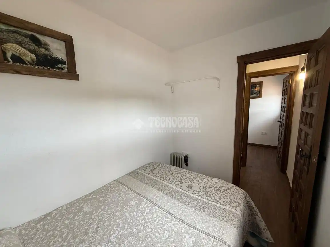 Schlafzimmer von Country house zum Verkauf in Baños de la Encina mit Heizung und Privatgarten