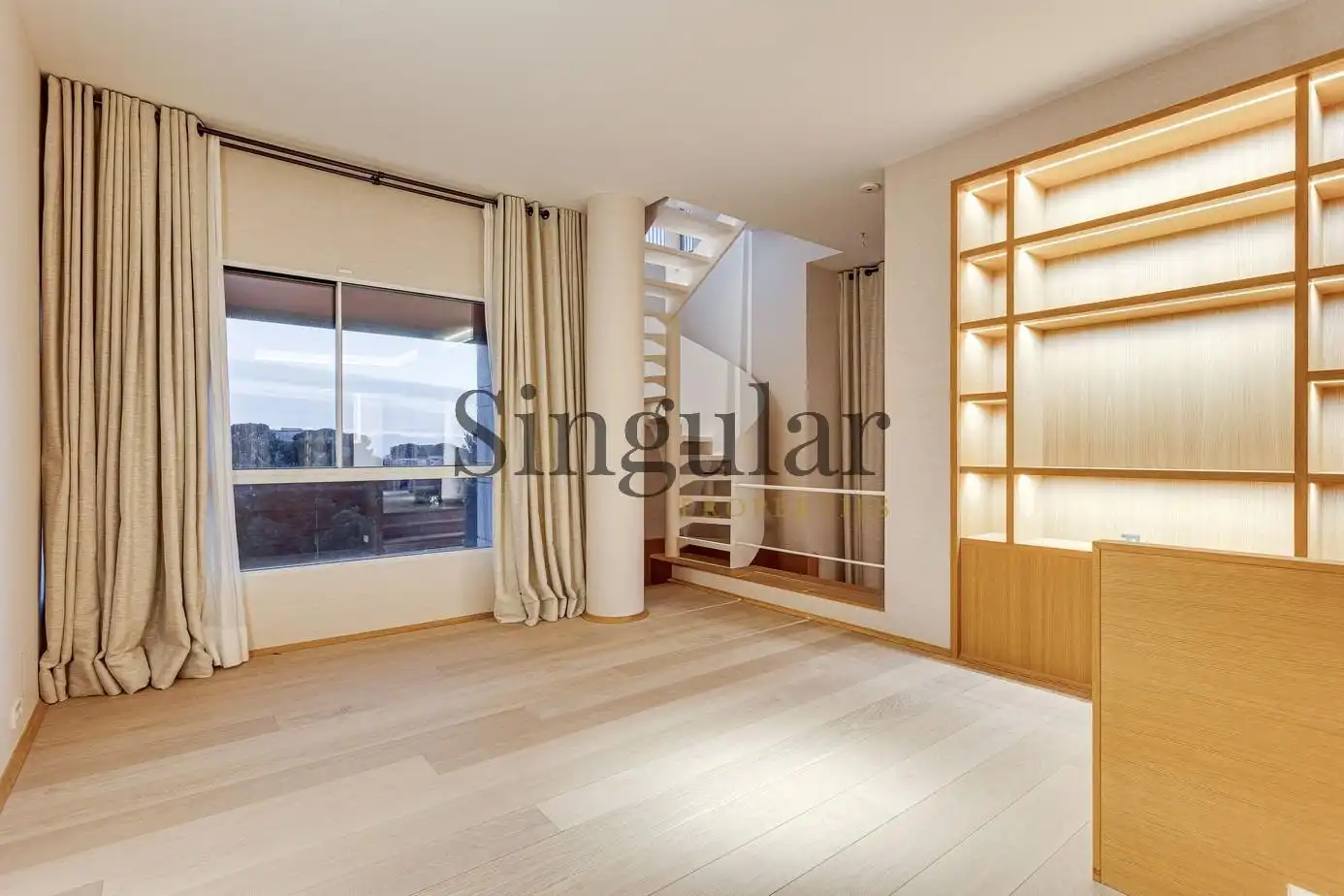 Sala de estar de Ático de alquiler en  Barcelona Capital con Jardín privado, Parquet y Terraza