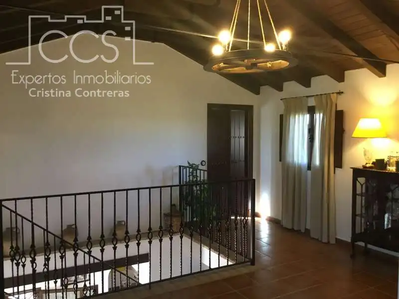 Casa rústica amb piscina en venda a Pilas, imagen 55