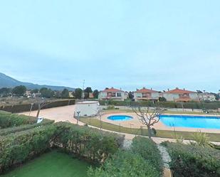 Piscina de Pis en venda en Mont-roig del Camp amb Aire condicionat, Calefacció i Terrassa