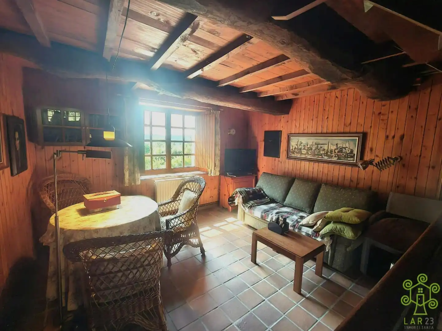 Sala d'estar de Casa o xalet en venda en Abegondo amb Calefacció, Jardí privat i Piscina