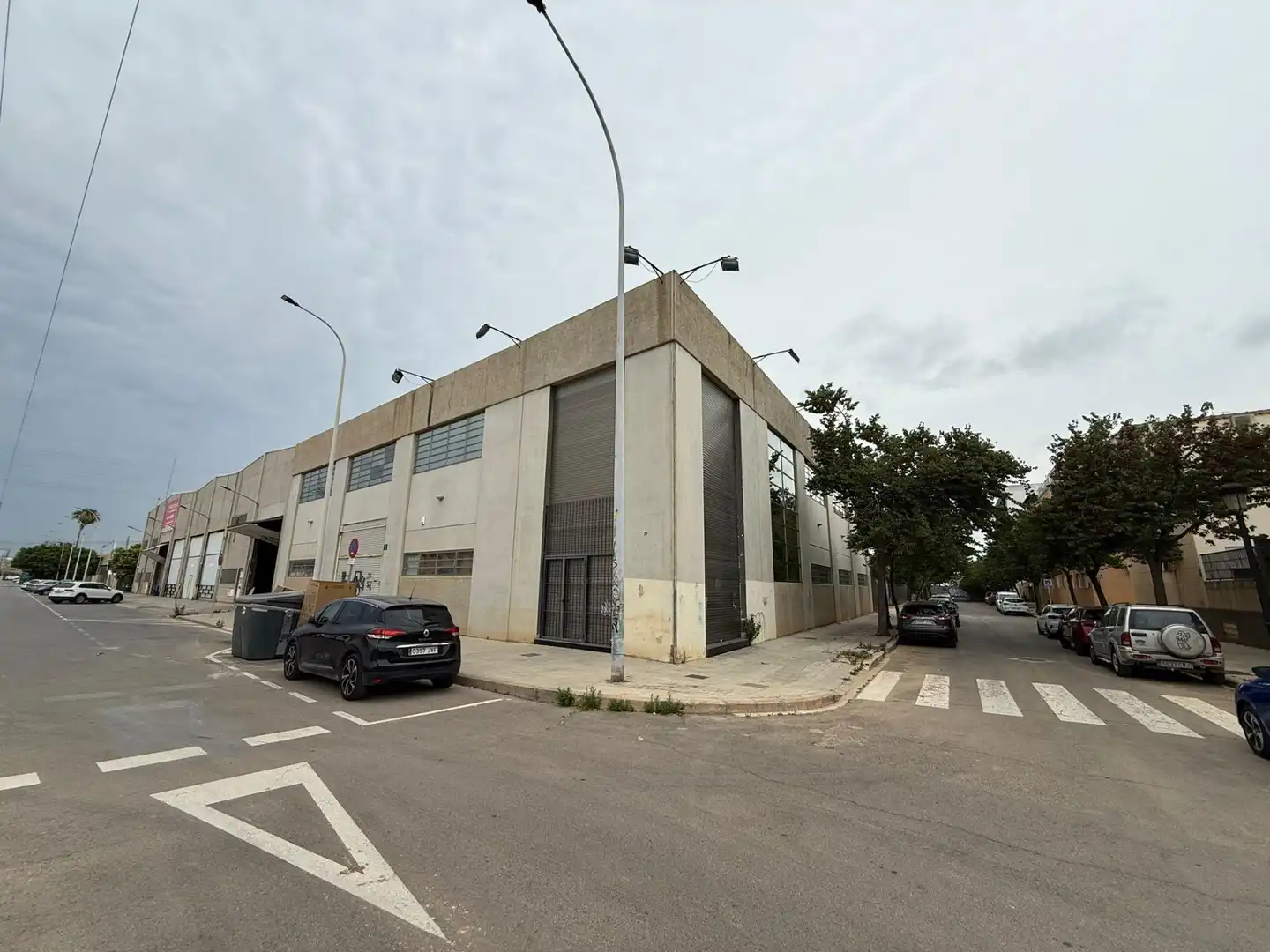 Fabrikhallen zum Verkauf in El Forn d'Alcedo