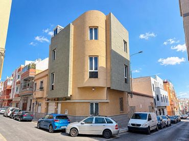 Altres en venda a Calle Luján Pérez