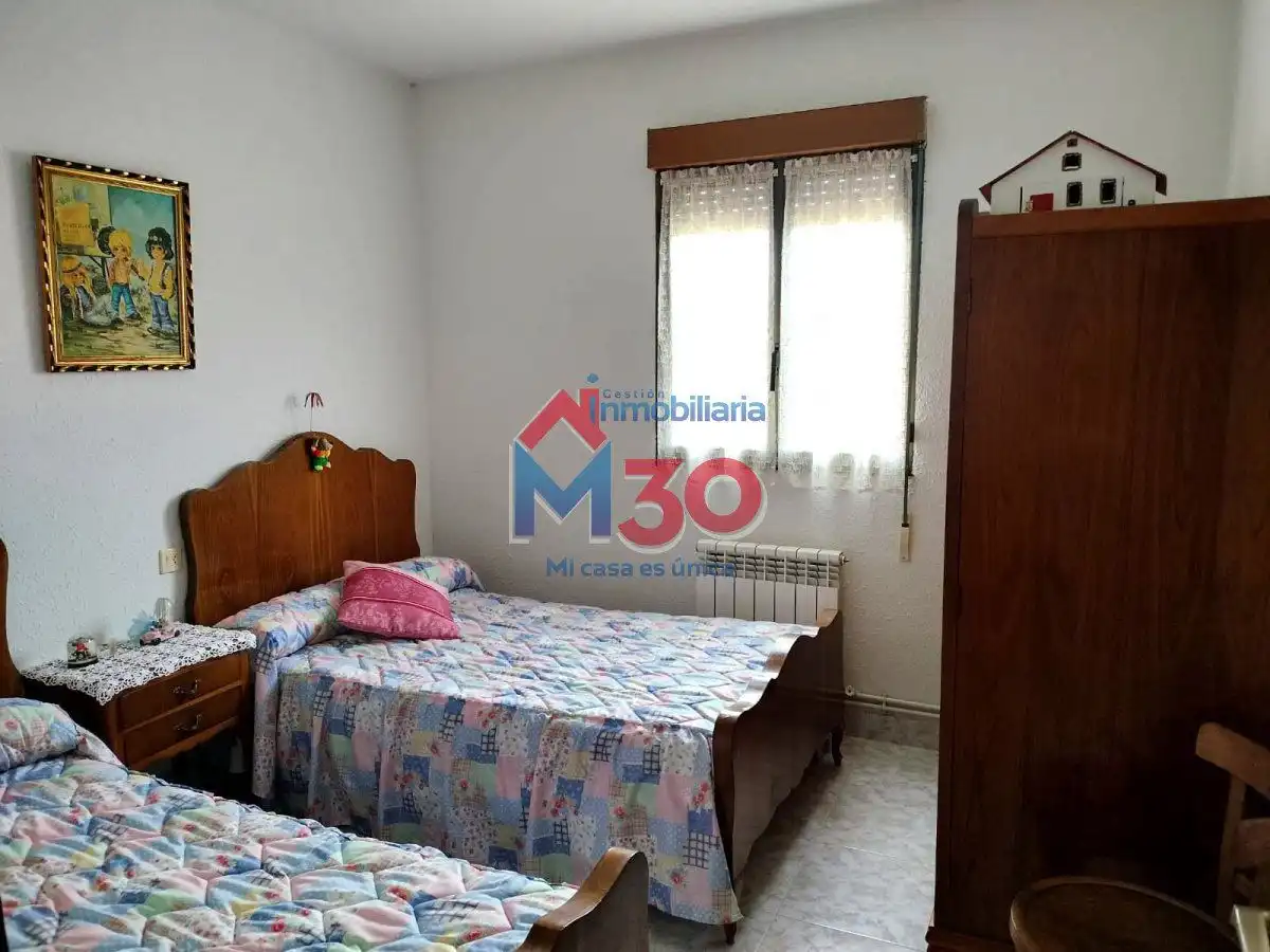 Dormitori de Casa o xalet en venda en Añana amb Calefacció