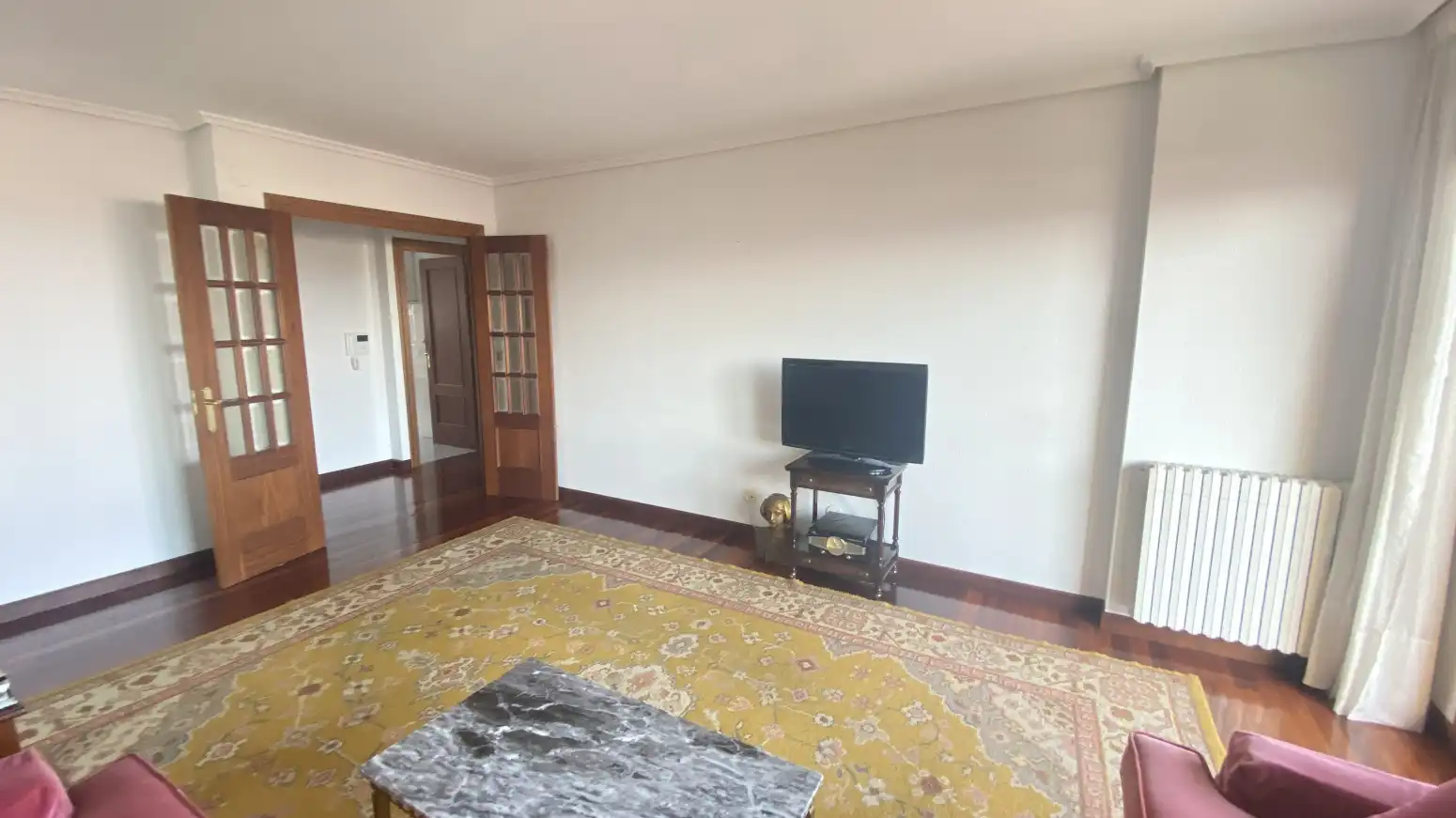 Wohnzimmer von Wohnung zum Verkauf in Santander mit Heizung, Privatgarten und Terrasse