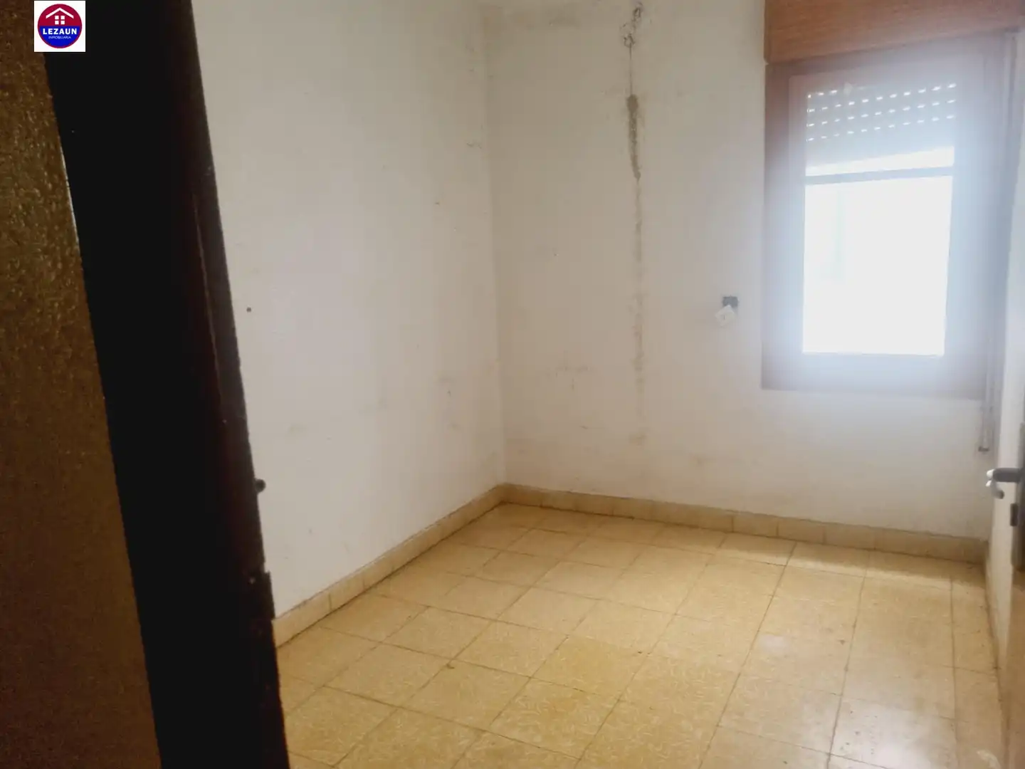 Edificio en venta en Andosilla