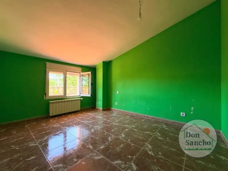 Sala de estar de Casa o chalet en venta en Traspinedo con Calefacción, Terraza y Trastero