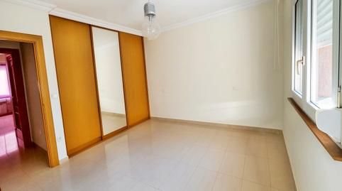 Foto 5 de Piso de alquiler en Calle Camilo Alonso Vega, Cuatro Caminos, Cantabria