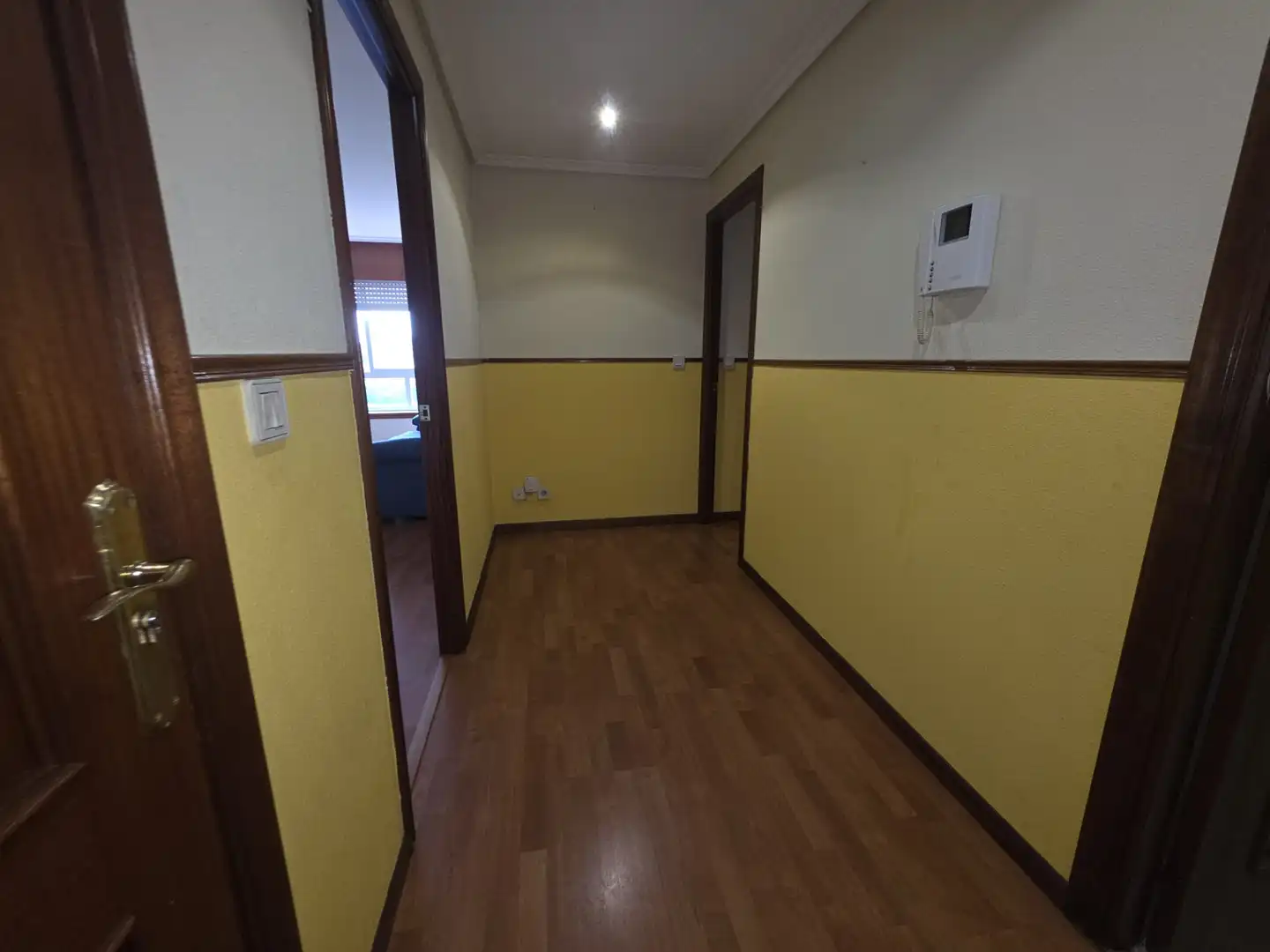 Piso de alquiler en Ponteareas con Calefacción, Parquet y Trastero
