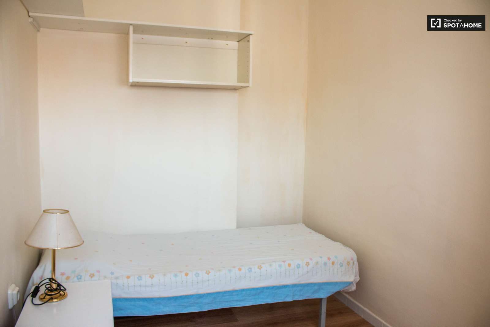 Flat to share in El Poblenou