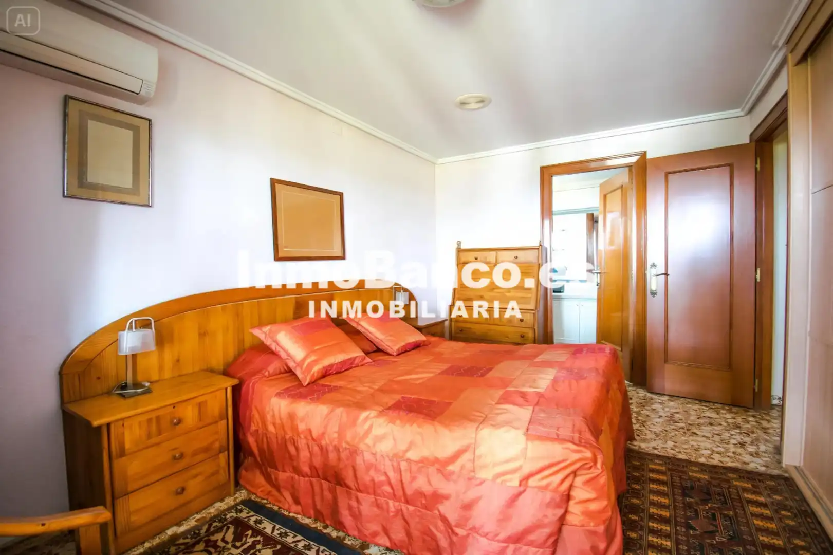 Bedroom of Houses for sale in Torrent  with Air Conditioner, Heating and Private garden