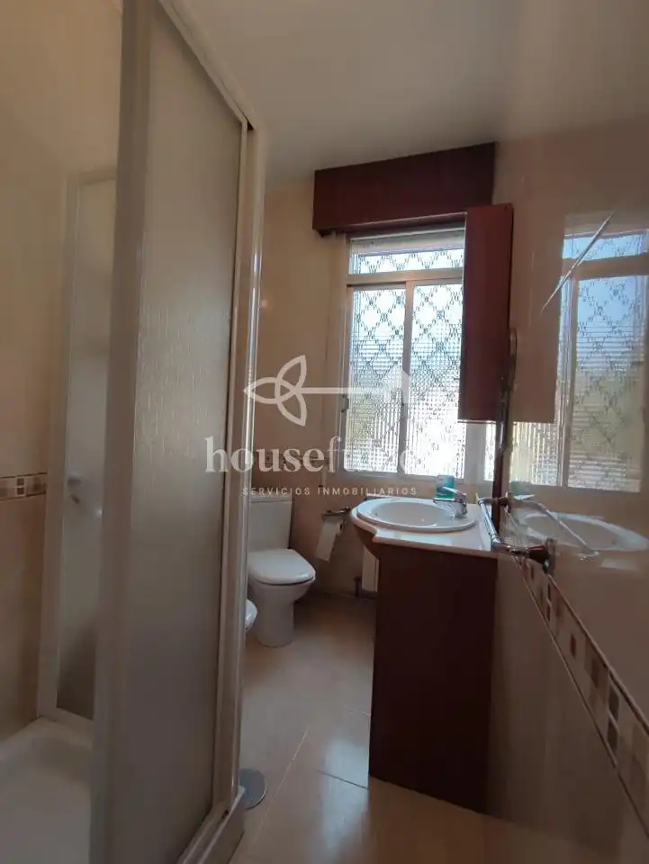 Bathroom of Houses for sale in Miño  with Heating, Private garden and Terrace