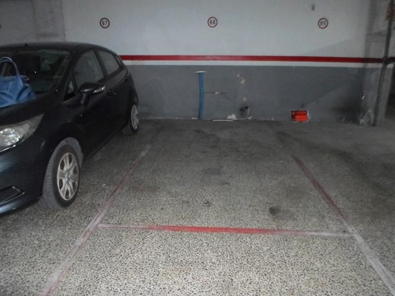 Aparcament de Garatge en venda en El Prat de Llobregat