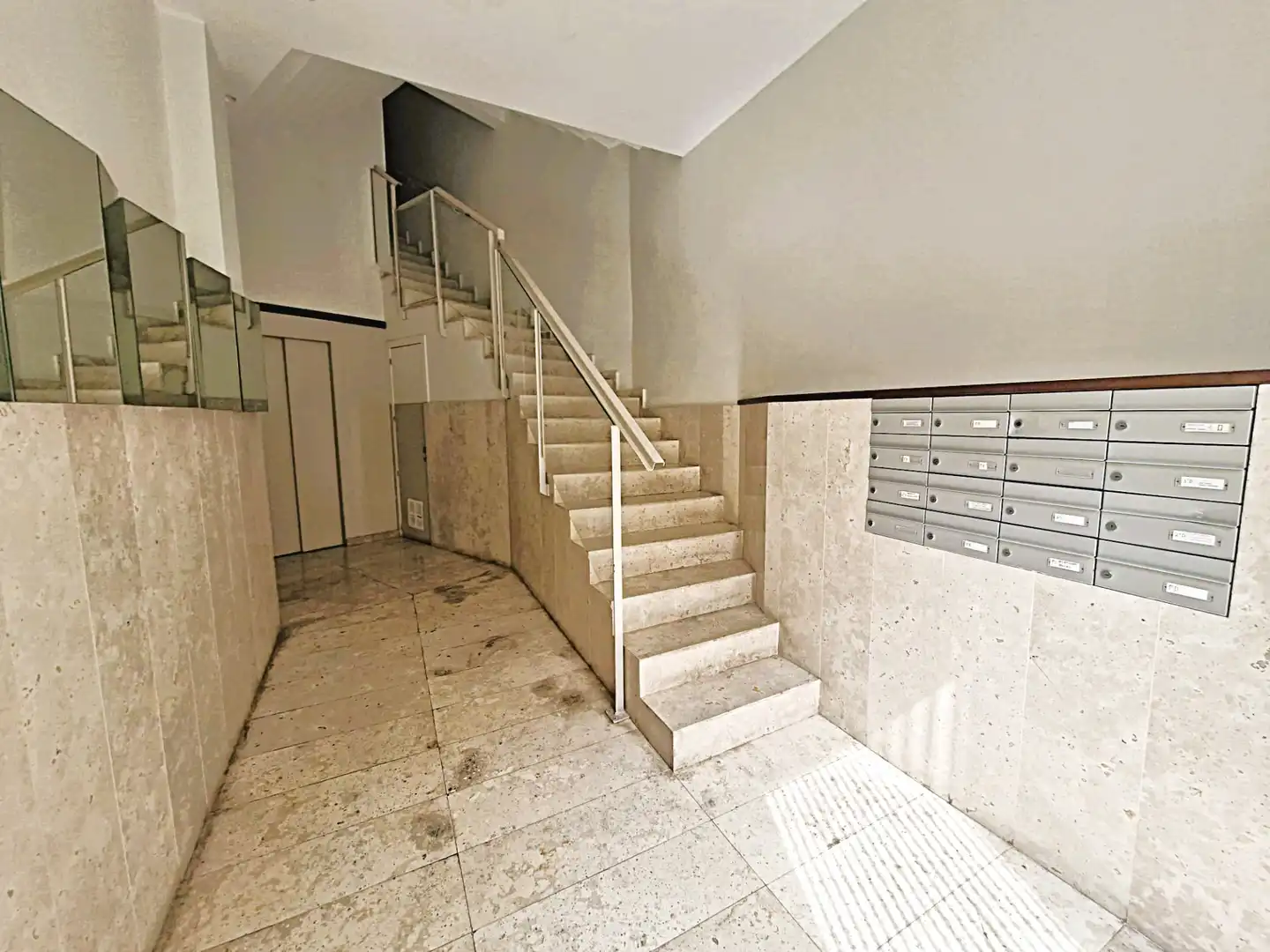 Piso en venta en Arnedo con Calefacción, Amueblado y Balcón