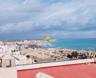 Vista exterior de Casa o xalet en venda en Torrevieja amb Calefacció, Terrassa i Rentadora