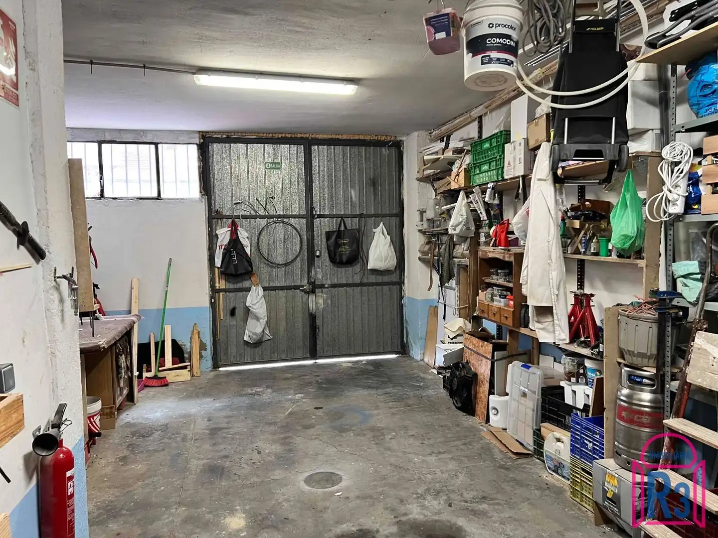 Local en venda en León Capital 