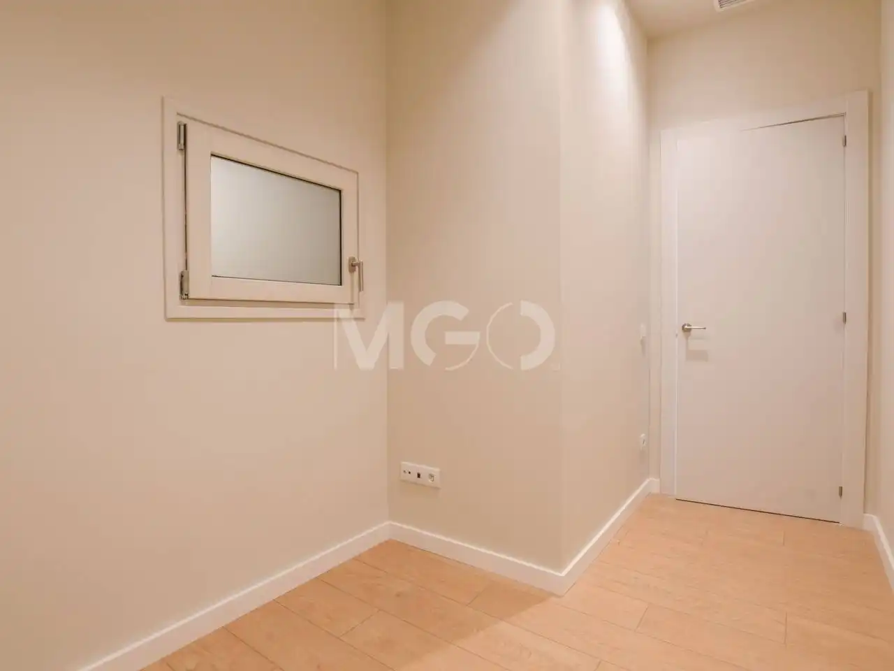 Habitación de Piso en venta en Vic con Calefacción, Parquet y Terraza