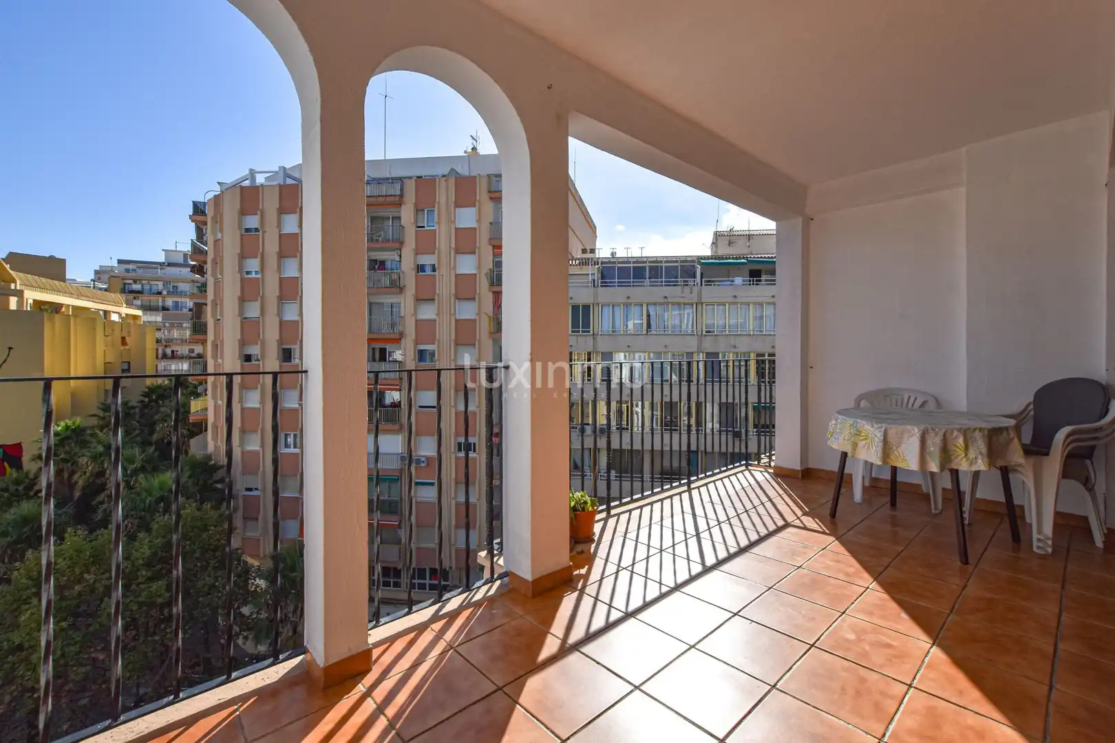 Außenansicht von Wohnung zum Verkauf in Calpe / Calp mit Terrasse