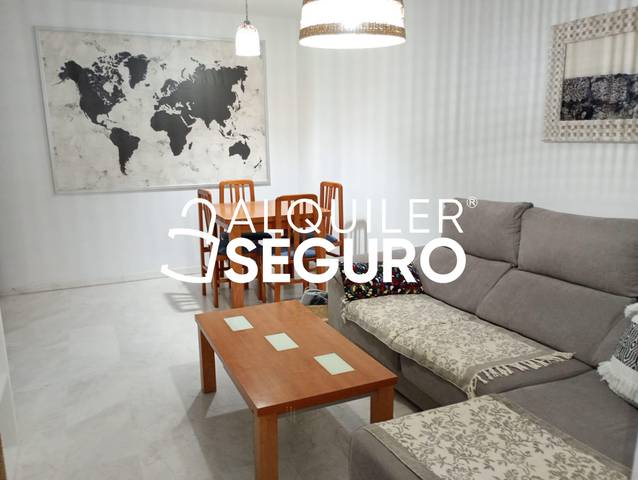 Piso en Alquiler en Parmenides en El Cónsul - Ciudad Universitaria - El Romeral
