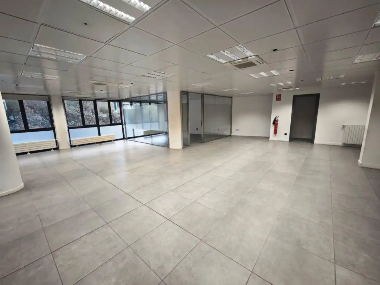 Local comercial de lloguer a Calle avinguda del Fener edifici el Forestal, imagen 28