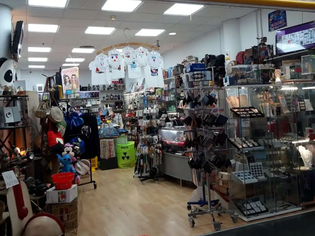 Local en traspaso en Carboneras