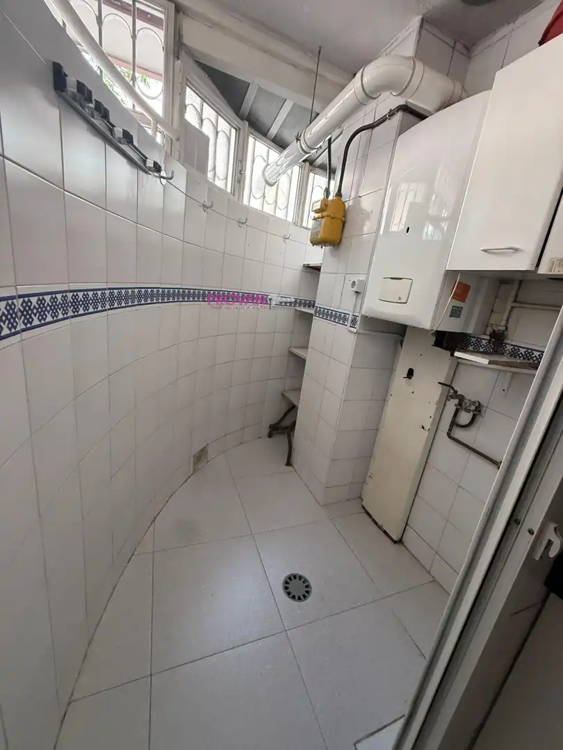 Bany de Casa adosada en venda en Torrejón de Ardoz amb Aire condicionat, Calefacció i Terrassa