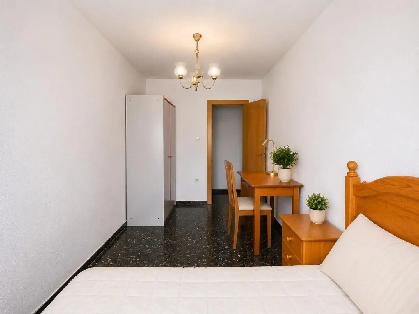 Habitación de Piso en venta en Xirivella con Aire acondicionado, Calefacción y Terraza