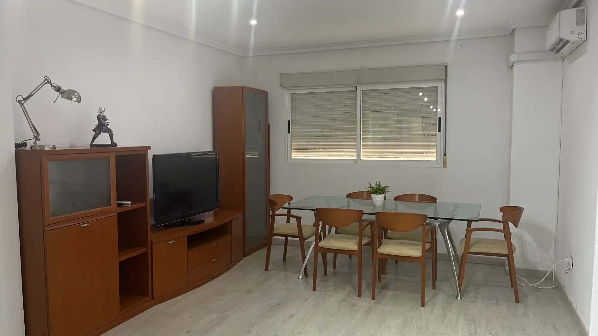 Sala d'estar de Pis en venda en Valencia amb Aire condicionat, Parquet i Terrassa