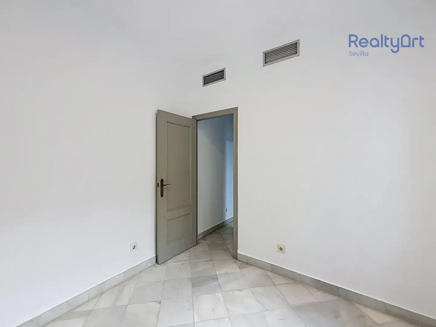 Flat for sale in Casco Antiguo