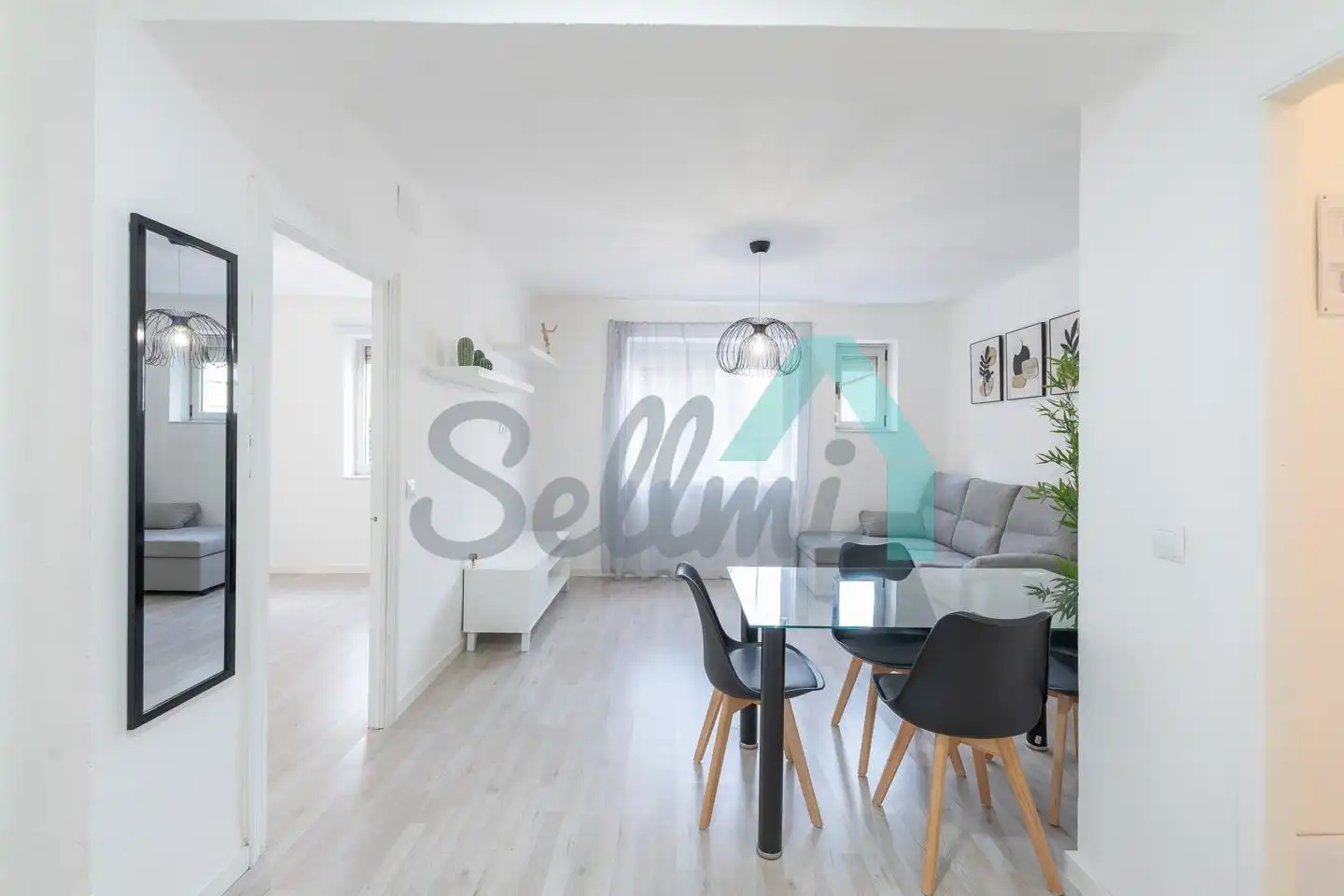 Sala de estar de Planta baja en venta en Mieres (Asturias) con Calefacción, Trastero y Amueblado