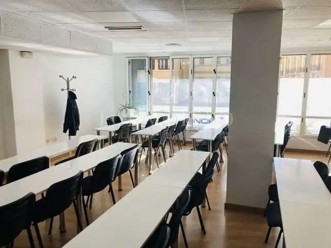 Oficina de lloguer a L'Eixample