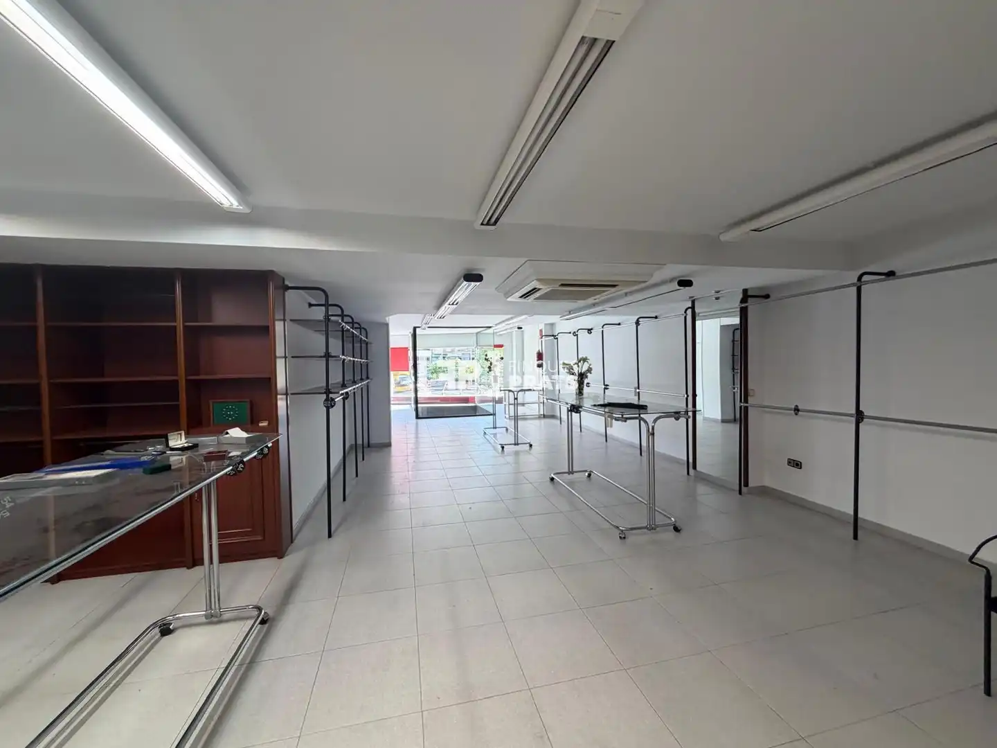 Business premises to rent in Lluis companys, imagen 11