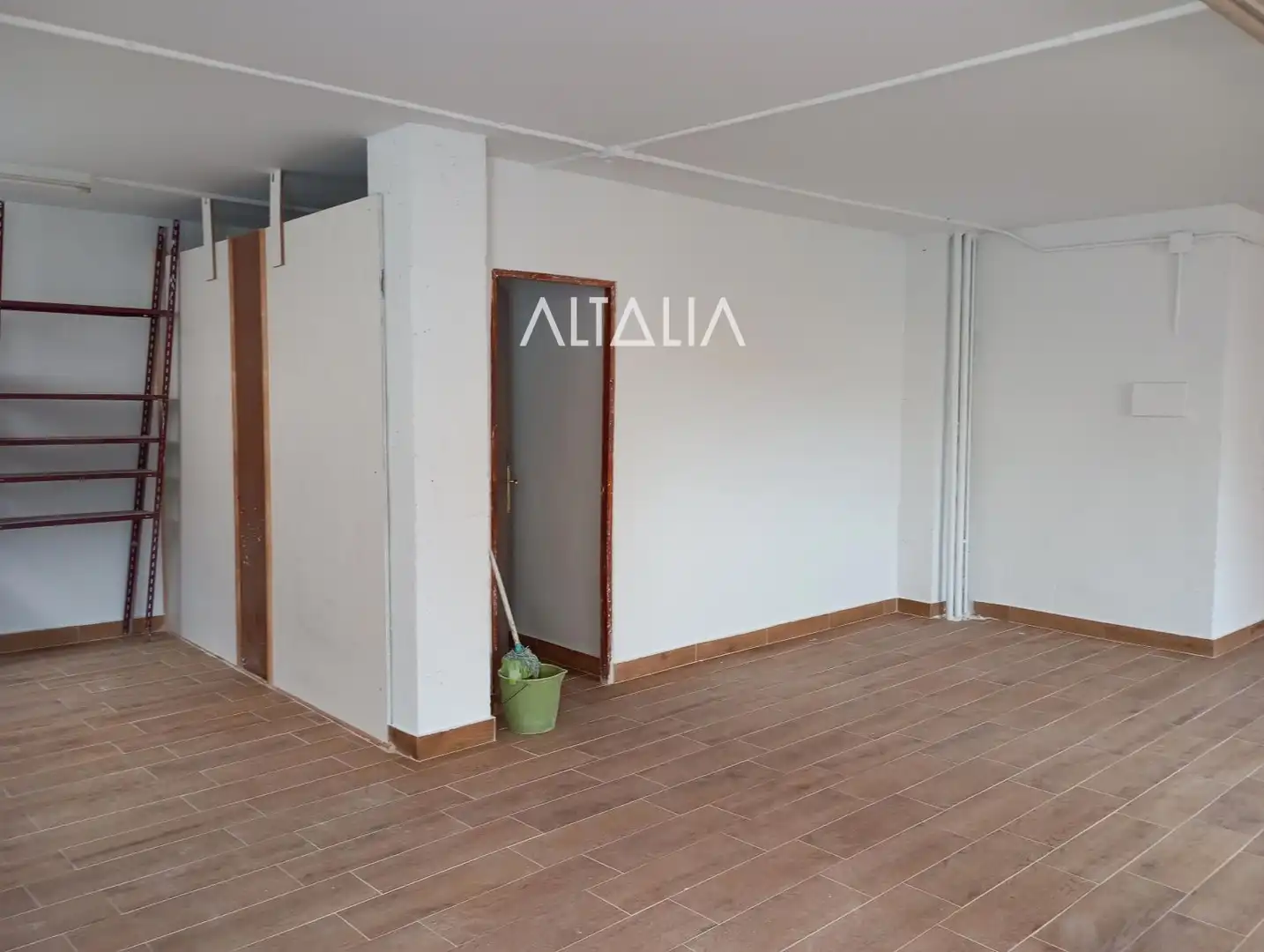 Local comercial de lloguer a Centro, imagen 2