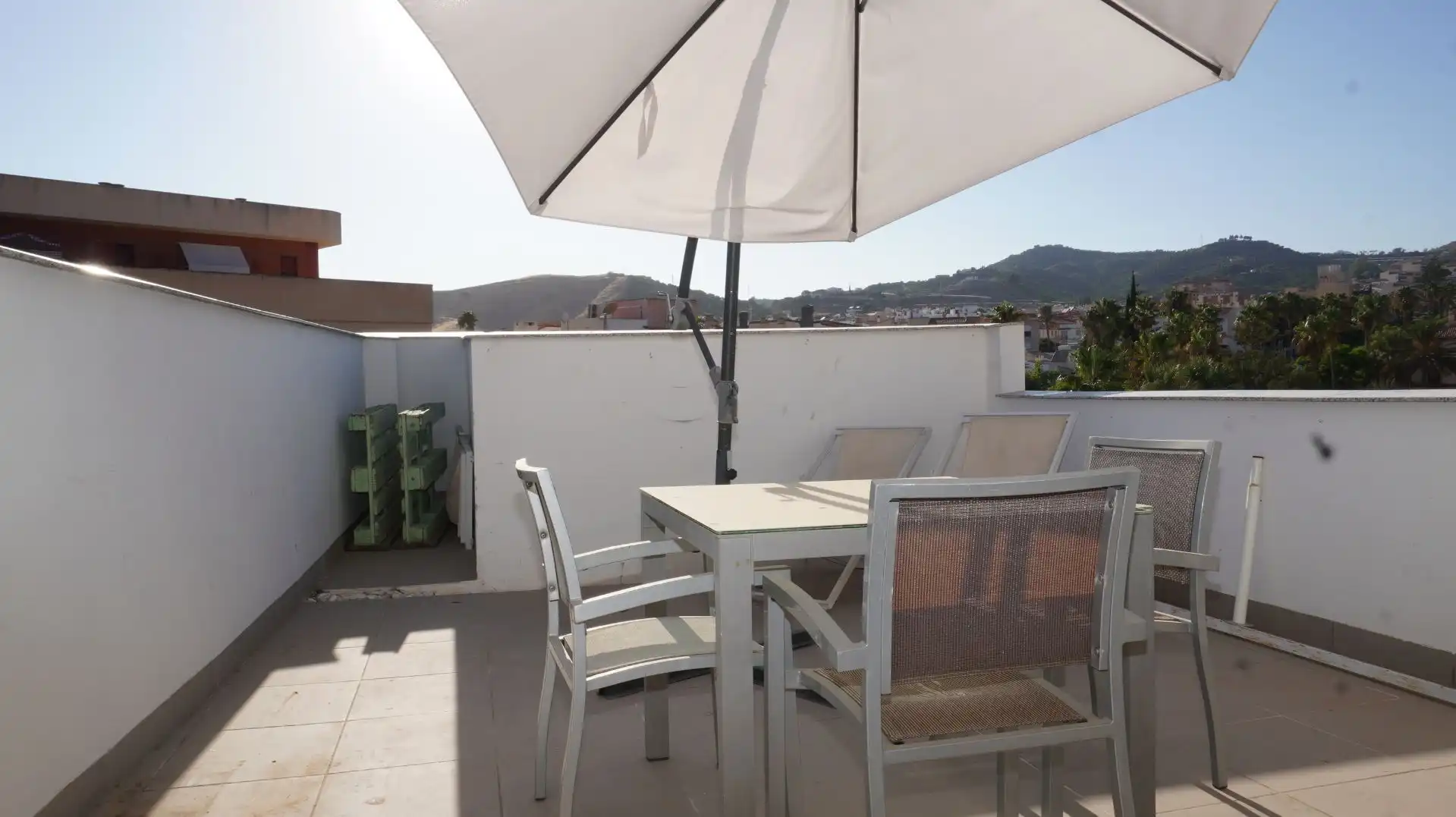 Terrassa de Àtic de lloguer en Motril amb Aire condicionat, Terrassa i Moblat