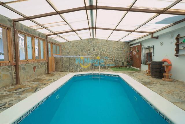 Casa-chalet en Venta en Sayalonga